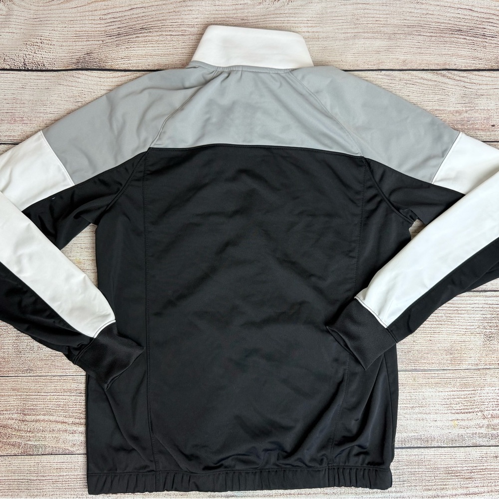 Nike Men’s Colorblock Track Jacket in Gray, White & Black Size Medium - Picture 2 of 6